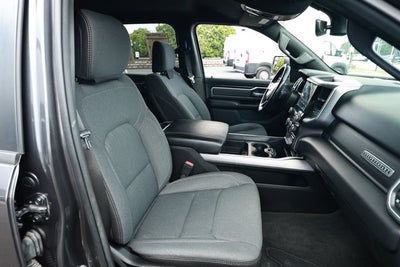 2022 RAM 1500 Big Horn Crew Cab 4x4 5'7' Box