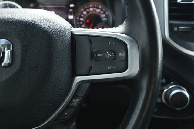 2023 RAM 1500 Big Horn Crew Cab 4x4 5'7' Box