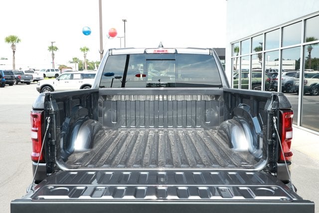 2027 RAM Ram 1500 RAM 1500 BIG HORN CREW CAB 4X4 5'7' BOX