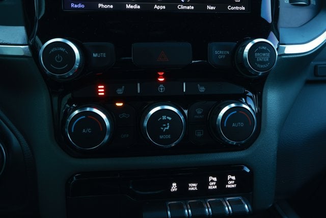 2019 RAM 1500 Big Horn/Lone Star Crew Cab 4x4 5'7' Box