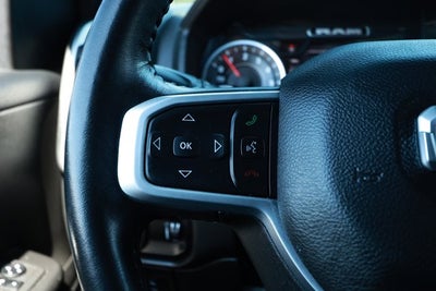 2022 RAM 1500 Big Horn Crew Cab 4x4 5'7' Box