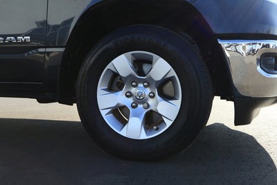 2021 RAM 1500 Big Horn Crew Cab 4x4 5'7' Box