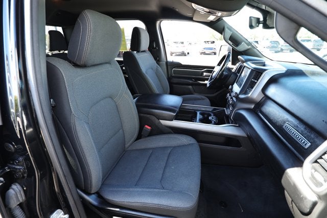 2021 RAM 1500 Big Horn Crew Cab 4x4 5'7' Box