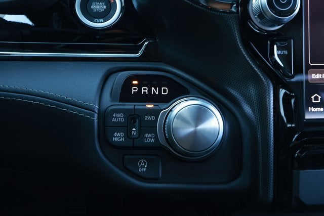 2026 RAM Ram 1500 RAM 1500 LIMITED CREW CAB 4X4 5'7' BOX