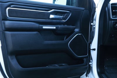 2022 RAM 1500 Laramie Crew Cab 4x4 5'7' Box