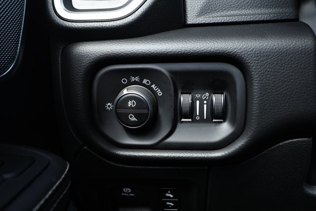 2027 RAM Ram 1500 RAM 1500 LARAMIE CREW CAB 4X4 5'7' BOX