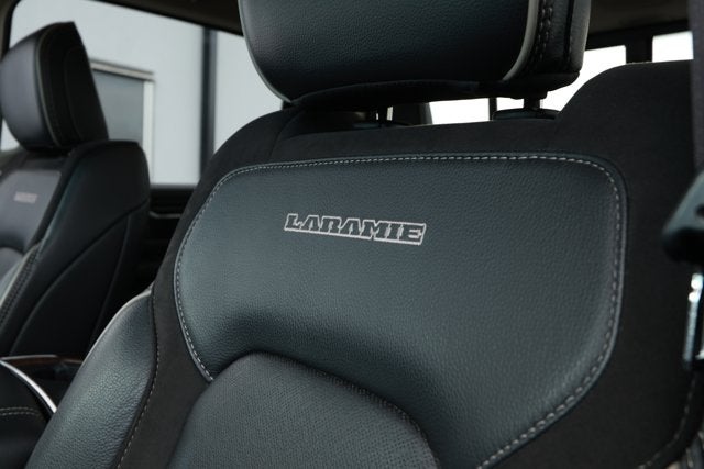 2022 RAM 1500 Laramie Crew Cab 4x4 5'7' Box