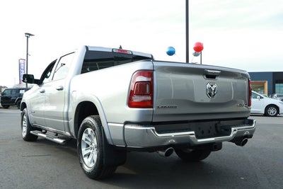 2022 RAM 1500 Laramie Crew Cab 4x4 5'7' Box