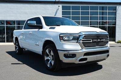 2023 RAM 1500 Laramie Crew Cab 4x4 5'7' Box