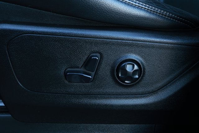 2021 RAM 1500 Rebel Crew Cab 4x4 5'7' Box