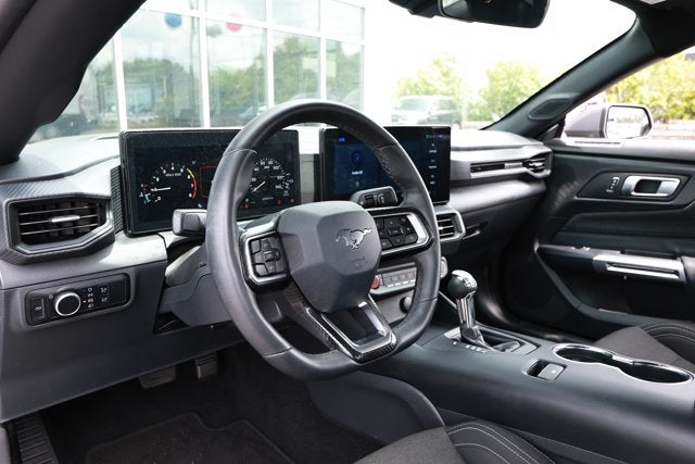 2024 Ford Mustang EcoBoost Fastback
