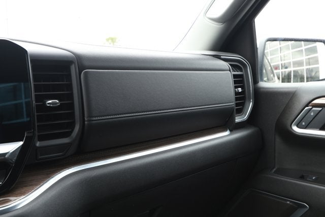 2025 Chevrolet Silverado 1500 2WD Crew Cab Short Bed LT