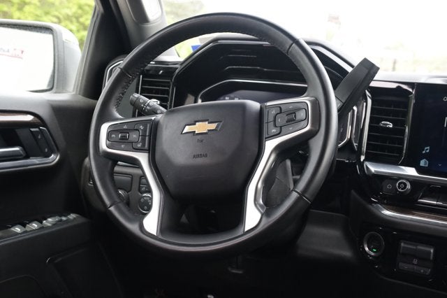 2025 Chevrolet Silverado 1500 2WD Crew Cab Short Bed LT