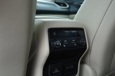 2022 GMC Acadia FWD Denali