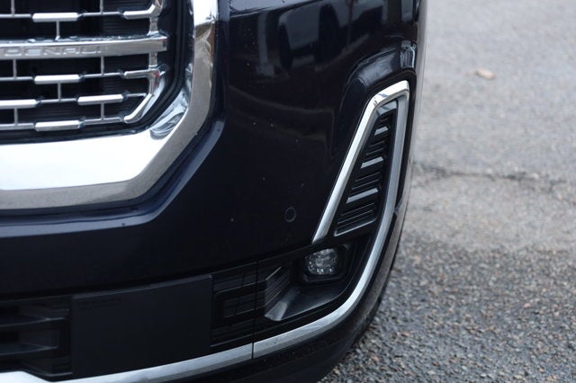 2022 GMC Acadia FWD Denali