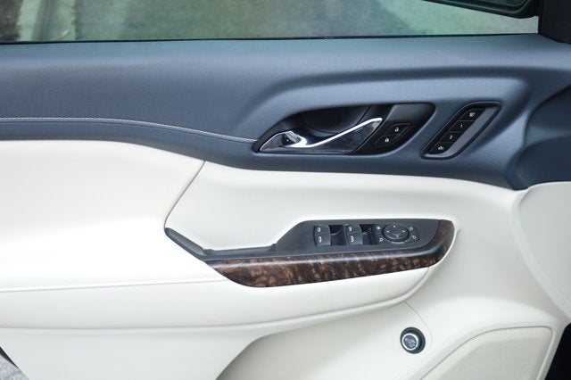 2022 GMC Acadia FWD Denali