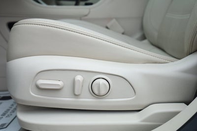 2022 GMC Acadia FWD Denali