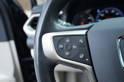 2022 GMC Acadia FWD Denali