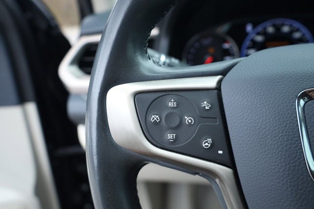 2022 GMC Acadia FWD Denali