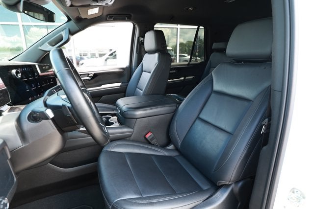 2025 Chevrolet Tahoe 2WD LT