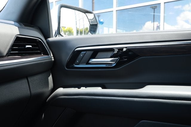 2025 Chevrolet Tahoe 2WD LT