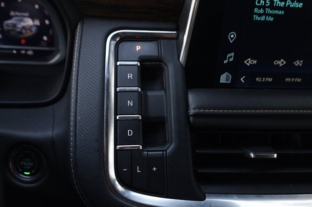 2023 Chevrolet Suburban 4WD Premier