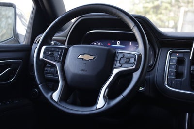 2023 Chevrolet Suburban 4WD Premier