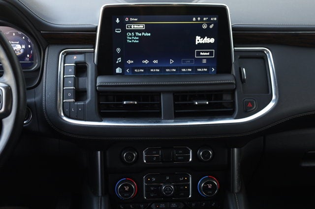 2023 Chevrolet Suburban 4WD Premier