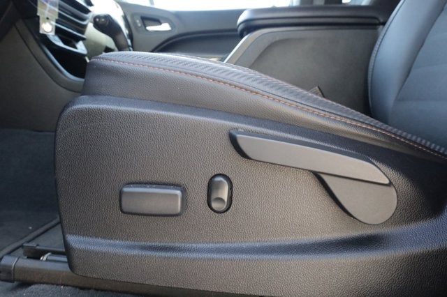 2021 GMC Canyon 4WD Crew Cab Short Box AT4 - Cloth