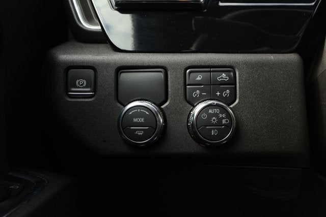 2024 GMC Sierra 1500 2WD Crew Cab Short Box SLT