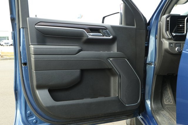 2024 GMC Sierra 1500 2WD Crew Cab Short Box SLT