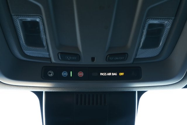 2025 GMC Sierra 1500 2WD Crew Cab Short Box SLT