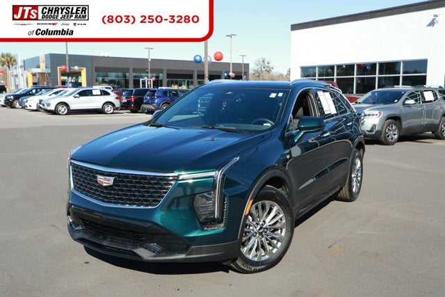 2024 Cadillac XT4 FWD Premium Luxury