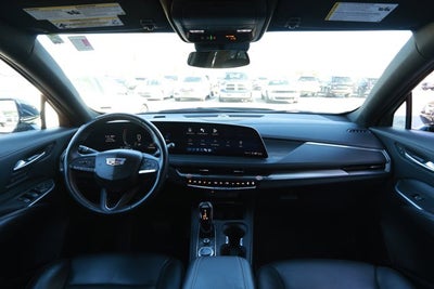 2024 Cadillac XT4 FWD Premium Luxury