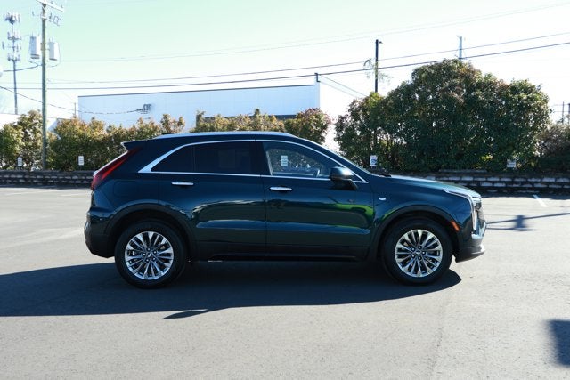 2024 Cadillac XT4 FWD Premium Luxury