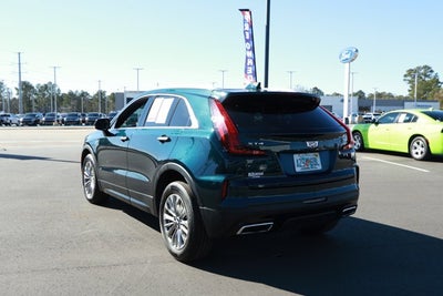 2024 Cadillac XT4 FWD Premium Luxury
