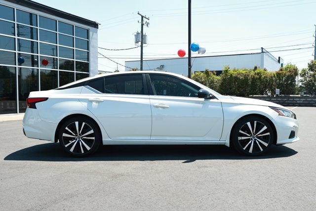 2020 Nissan Altima SR FWD