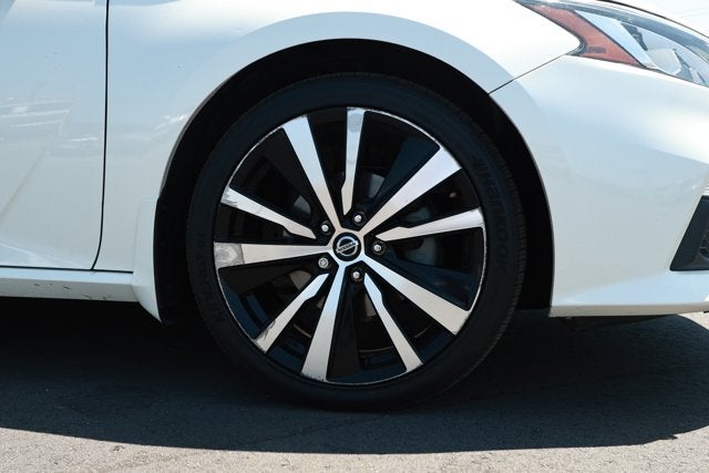2020 Nissan Altima SR FWD