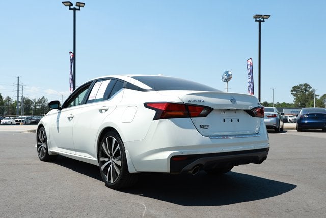 2020 Nissan Altima SR FWD