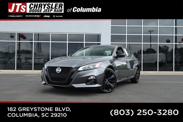 2022 Nissan Altima SR FWD