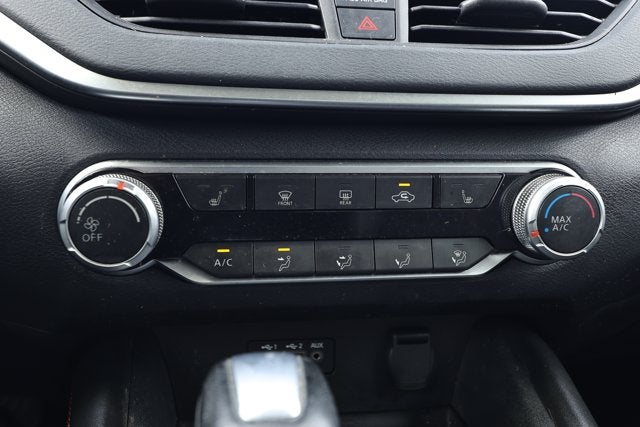 2022 Nissan Altima SR FWD