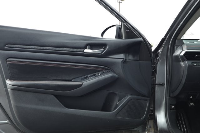 2022 Nissan Altima SR FWD