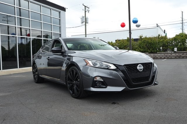 2022 Nissan Altima SR FWD