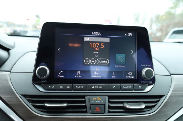 2024 Nissan Altima SV FWD