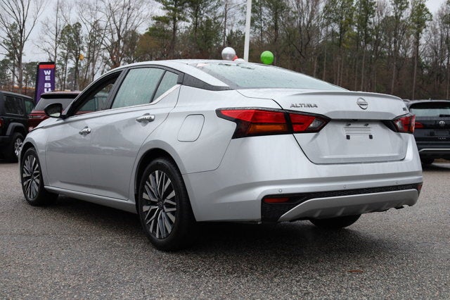 2024 Nissan Altima SV FWD