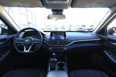 2024 Nissan Altima SV FWD