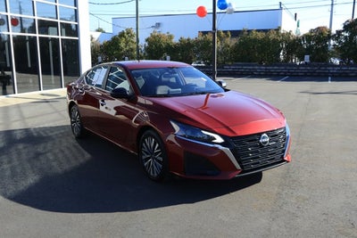 2024 Nissan Altima SV FWD