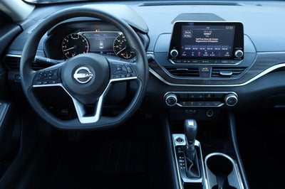 2024 Nissan Altima SV FWD