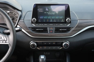 2024 Nissan Altima SV FWD
