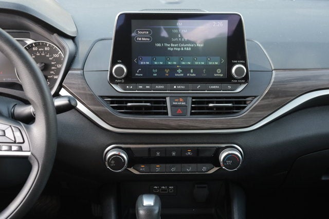 2024 Nissan Altima SV FWD